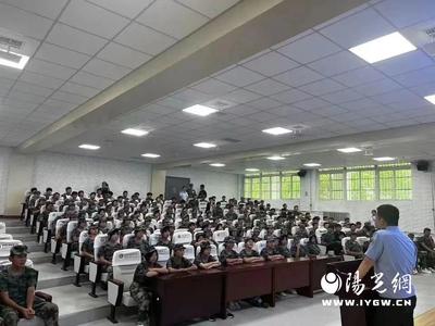 【“三下”聚民心】多措并举,灞桥警方全方位助力辖区高校平安开学