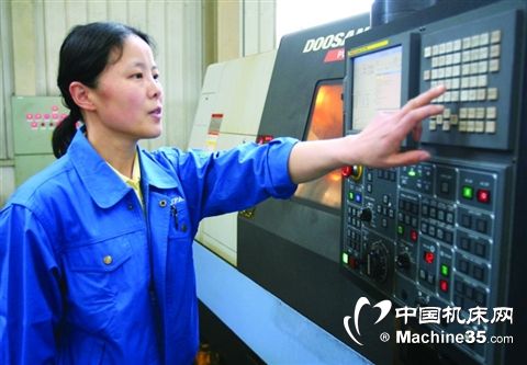 从中专生摇身一变成为数控车床高级技师